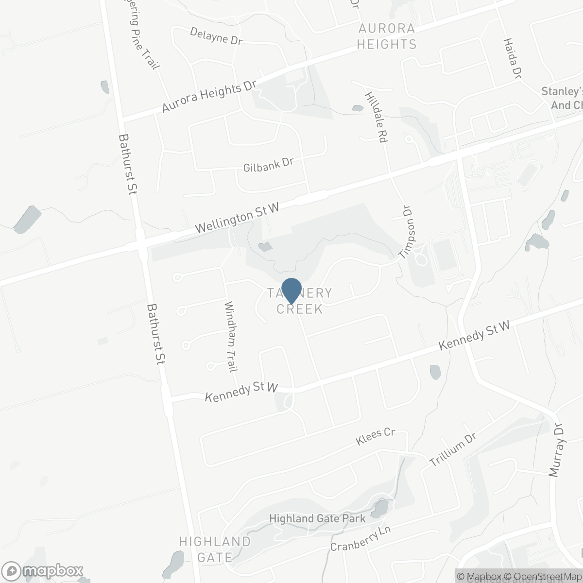 176 TIMPSON DRIVE, Aurora, Ontario L4G 5N2